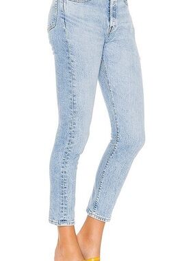NWT Levi’s High-Rise Light Wash Skinny Women’s Jeans